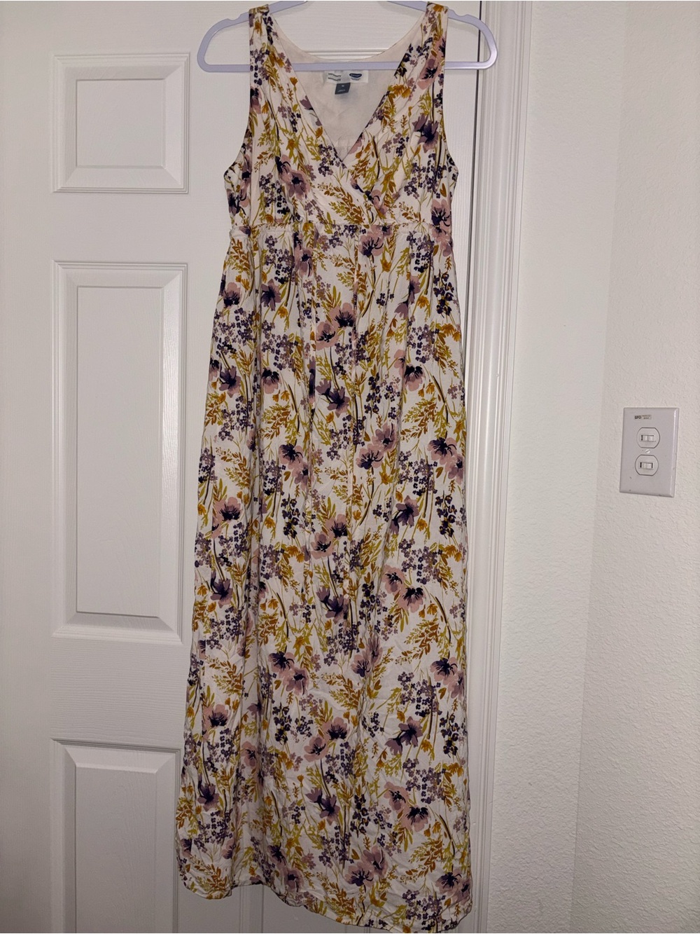 Old Navy Maternity Floral Dress